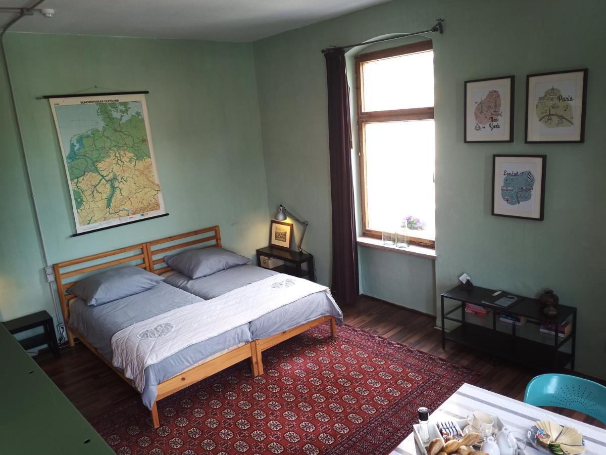Zur Friedrichsruh Bed and Breakfast Oelsnitz  Exteriör bild