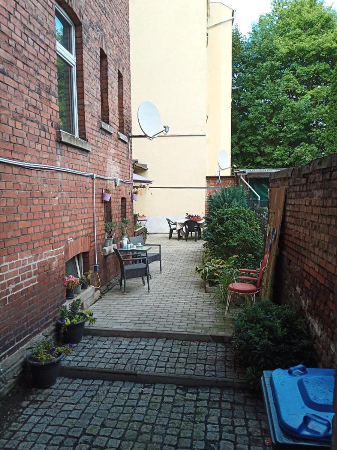 Zur Friedrichsruh Bed and Breakfast Oelsnitz  Exteriör bild