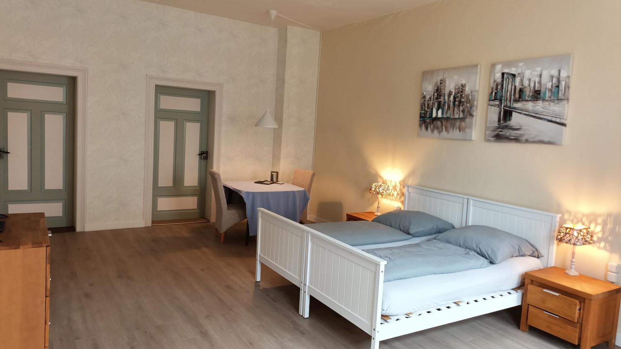 Zur Friedrichsruh Bed and Breakfast Oelsnitz  Exteriör bild